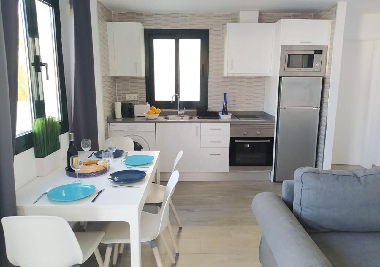 Villa Sun And Sea 4 Front De Mer Playa Rocca Коста-Тегисе Экстерьер фото